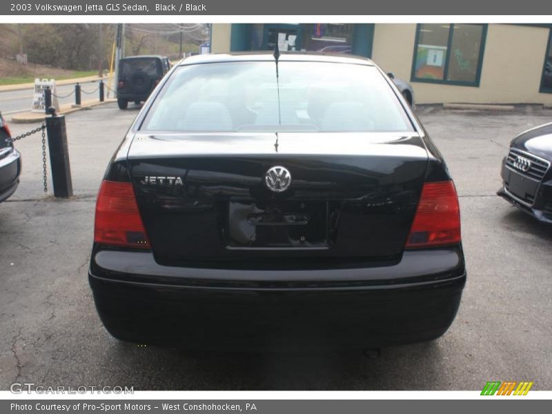 Black / Black 2003 Volkswagen Jetta GLS Sedan