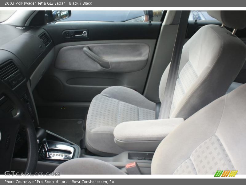 Black / Black 2003 Volkswagen Jetta GLS Sedan