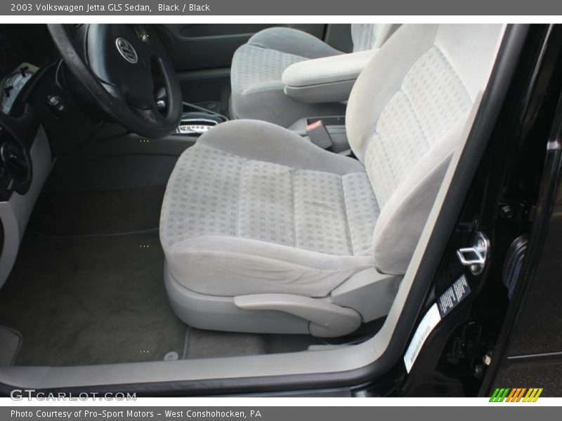 Black / Black 2003 Volkswagen Jetta GLS Sedan