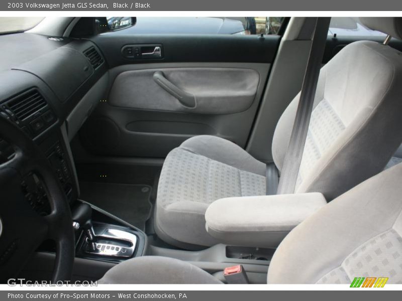 Black / Black 2003 Volkswagen Jetta GLS Sedan