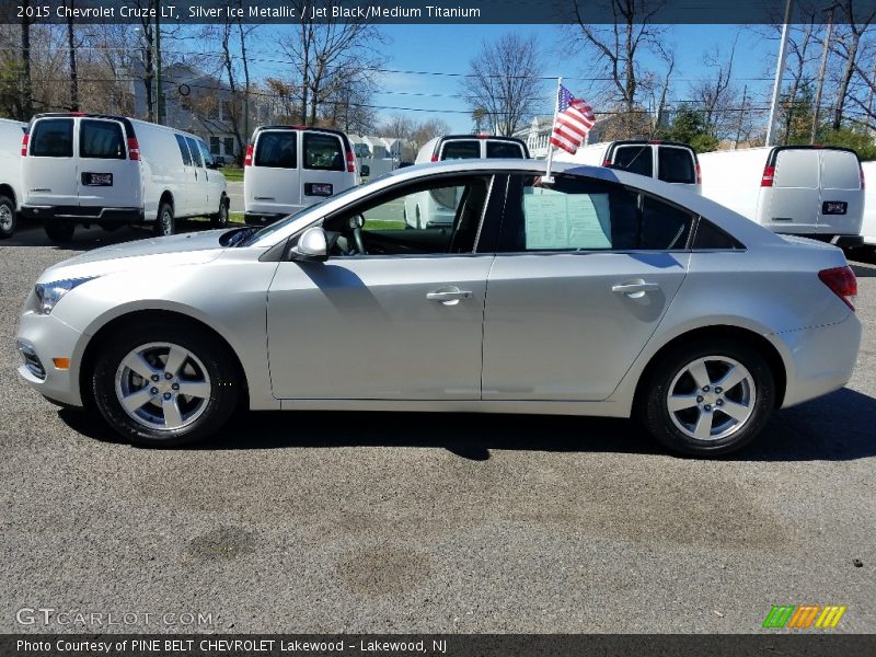 Silver Ice Metallic / Jet Black/Medium Titanium 2015 Chevrolet Cruze LT
