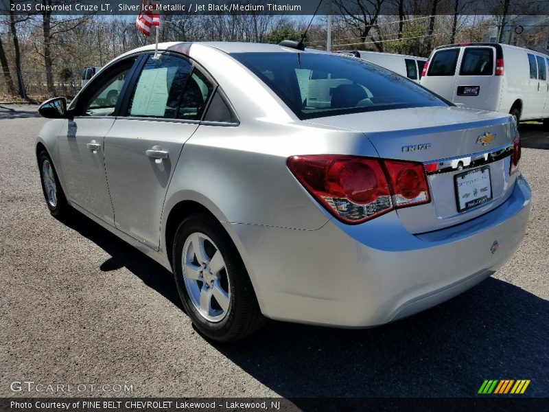 Silver Ice Metallic / Jet Black/Medium Titanium 2015 Chevrolet Cruze LT