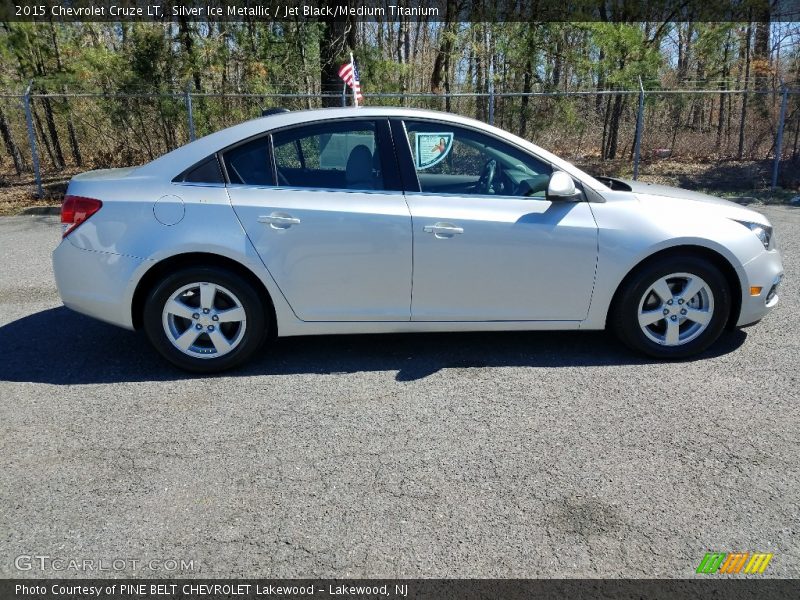 Silver Ice Metallic / Jet Black/Medium Titanium 2015 Chevrolet Cruze LT