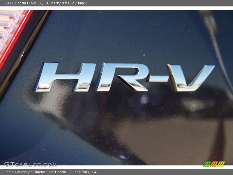 Mulberry Metallic / Black 2017 Honda HR-V EX
