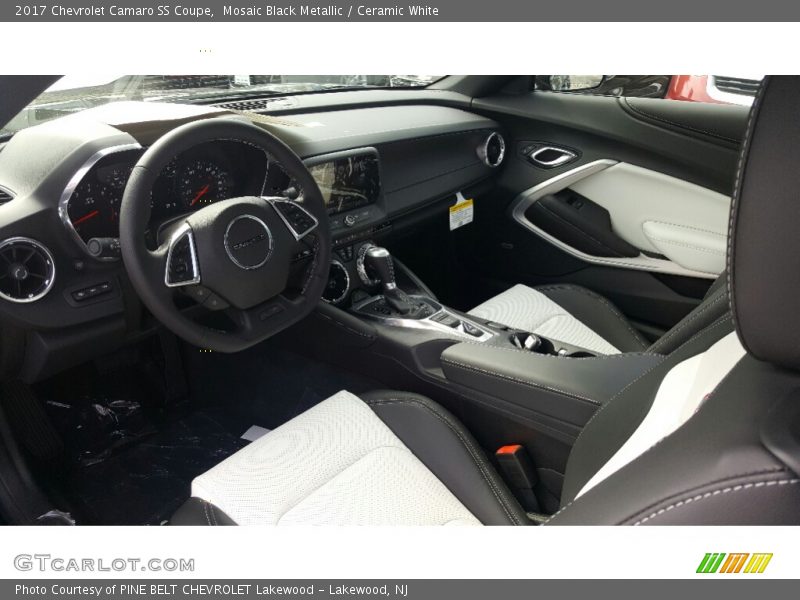 Mosaic Black Metallic / Ceramic White 2017 Chevrolet Camaro SS Coupe