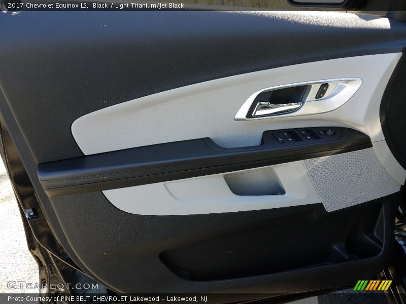 Black / Light Titanium/Jet Black 2017 Chevrolet Equinox LS