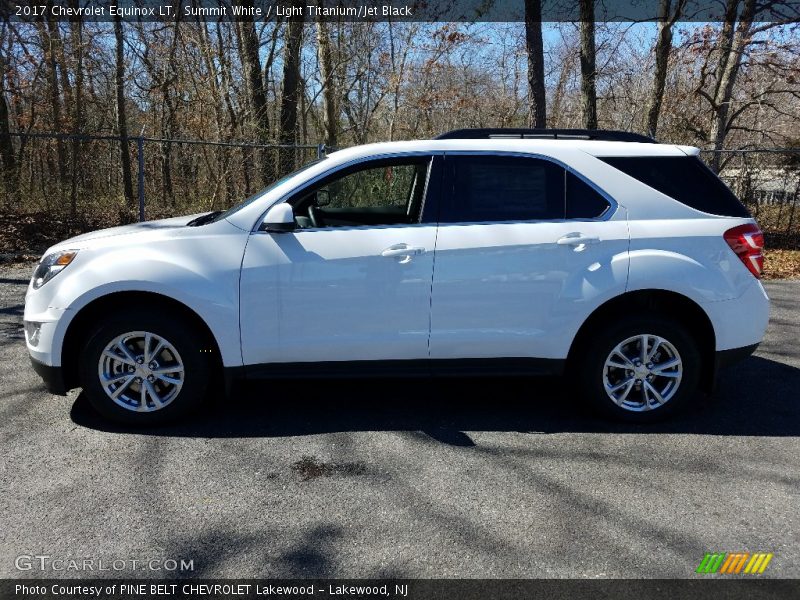 Summit White / Light Titanium/Jet Black 2017 Chevrolet Equinox LT