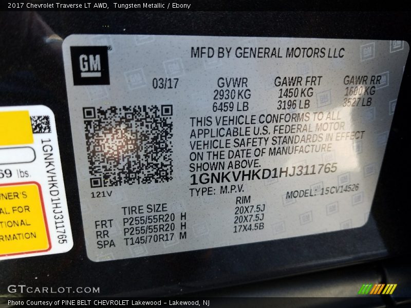 Tungsten Metallic / Ebony 2017 Chevrolet Traverse LT AWD