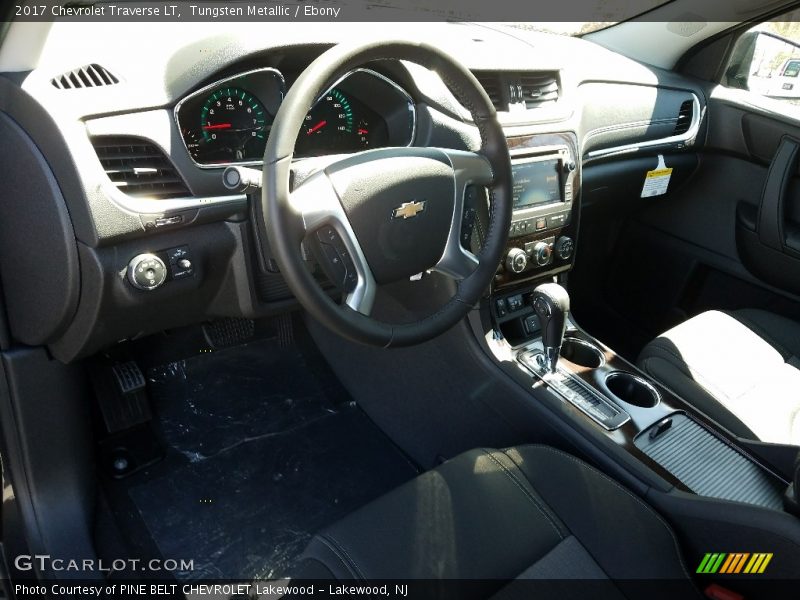 Tungsten Metallic / Ebony 2017 Chevrolet Traverse LT