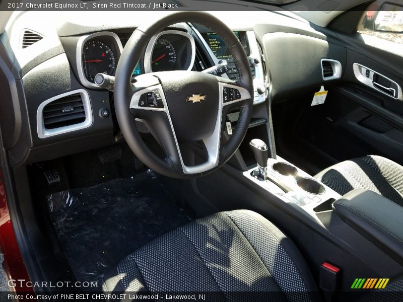 Siren Red Tintcoat / Jet Black 2017 Chevrolet Equinox LT