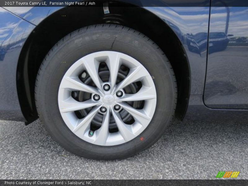 Parisian Night Pearl / Ash 2017 Toyota Camry LE