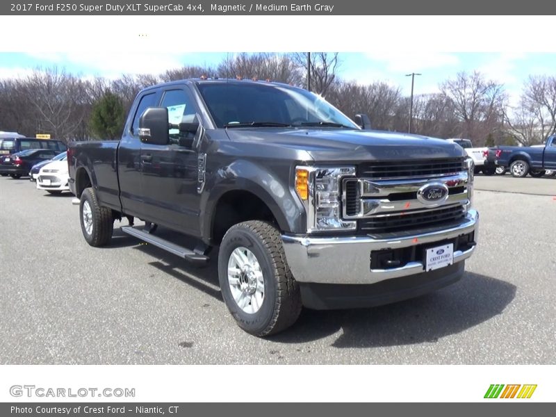 Magnetic / Medium Earth Gray 2017 Ford F250 Super Duty XLT SuperCab 4x4