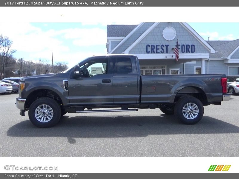 Magnetic / Medium Earth Gray 2017 Ford F250 Super Duty XLT SuperCab 4x4