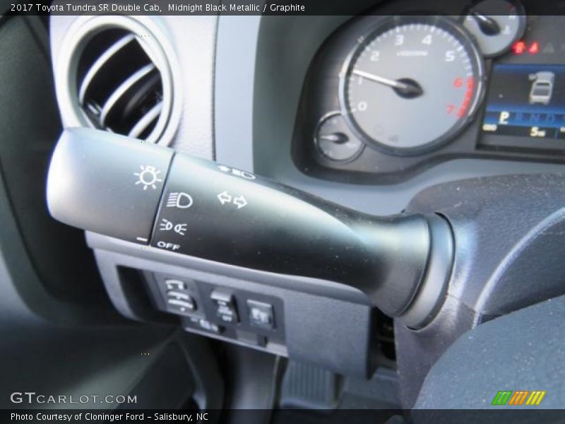 Midnight Black Metallic / Graphite 2017 Toyota Tundra SR Double Cab