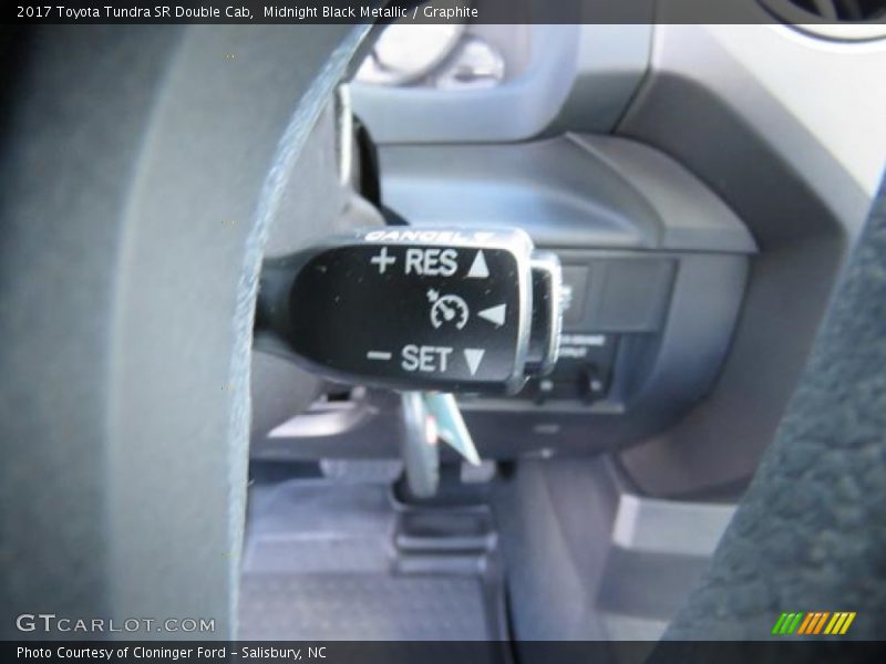 Midnight Black Metallic / Graphite 2017 Toyota Tundra SR Double Cab