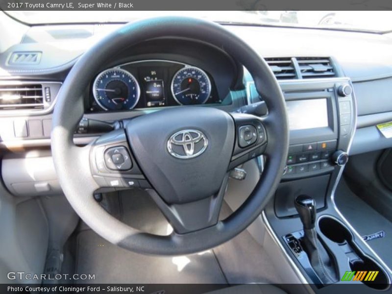 Super White / Black 2017 Toyota Camry LE