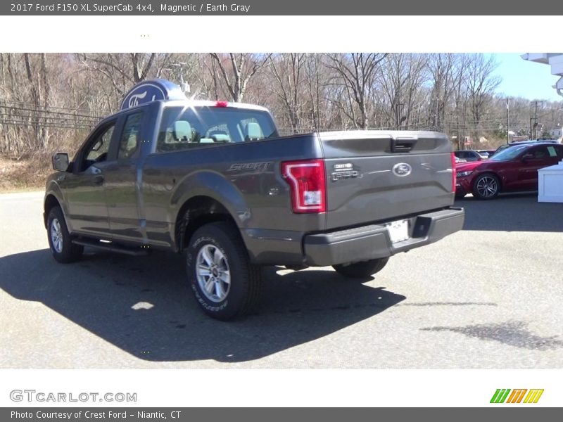 Magnetic / Earth Gray 2017 Ford F150 XL SuperCab 4x4