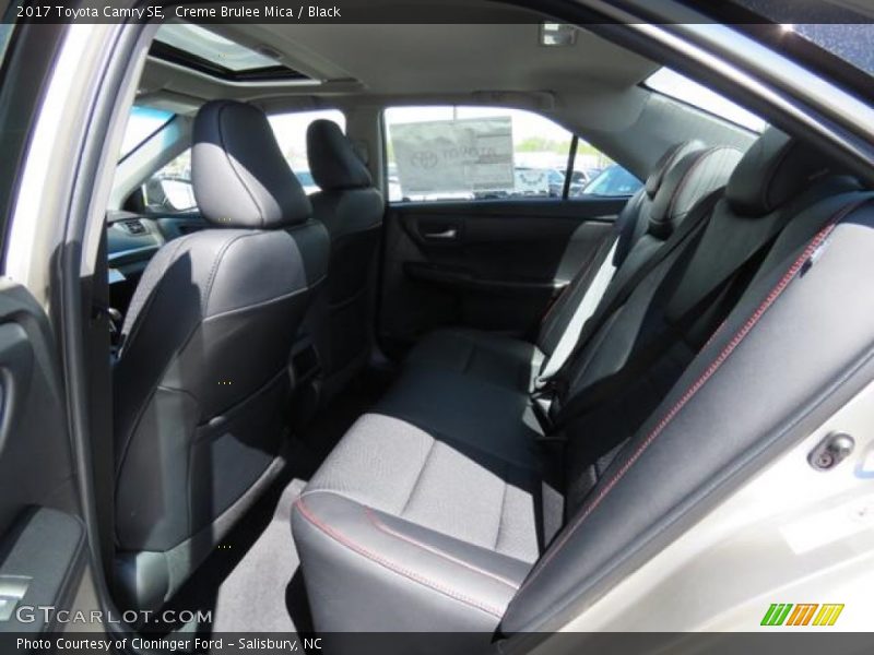 Creme Brulee Mica / Black 2017 Toyota Camry SE