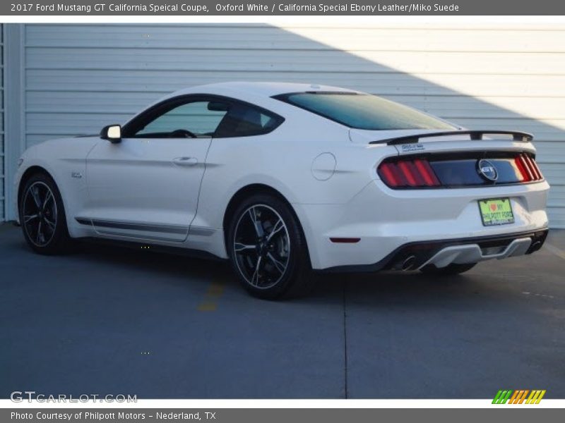 Oxford White / California Special Ebony Leather/Miko Suede 2017 Ford Mustang GT California Speical Coupe