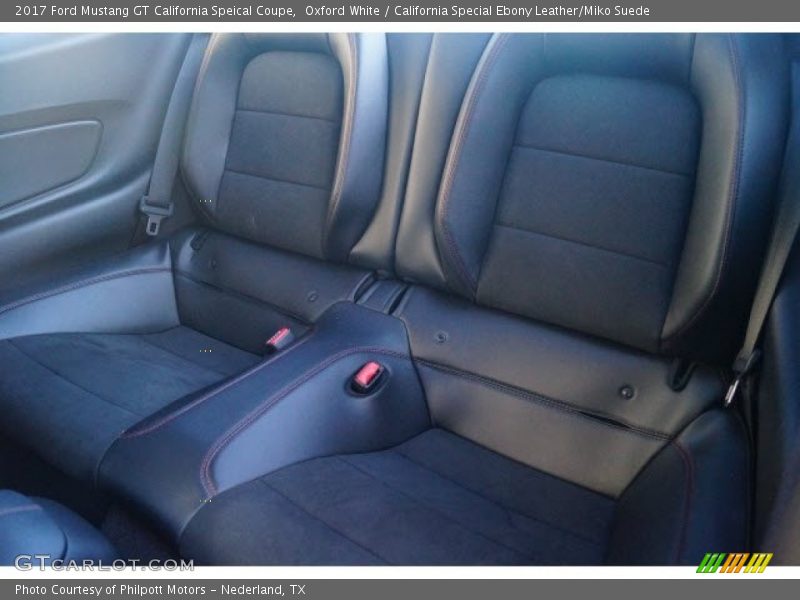 Oxford White / California Special Ebony Leather/Miko Suede 2017 Ford Mustang GT California Speical Coupe