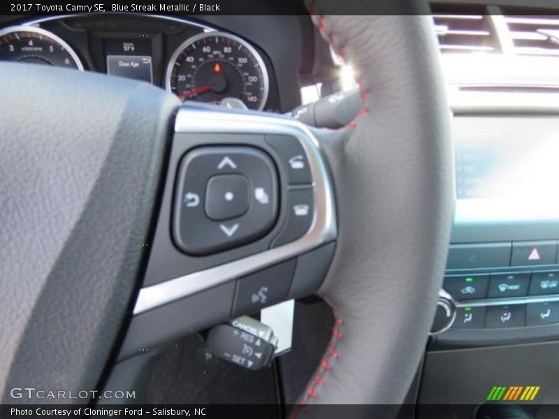 Blue Streak Metallic / Black 2017 Toyota Camry SE