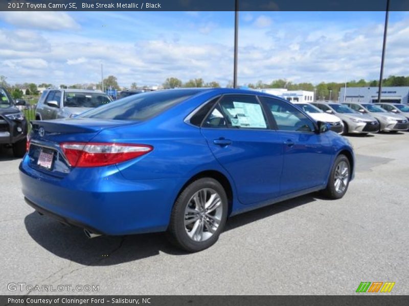 Blue Streak Metallic / Black 2017 Toyota Camry SE