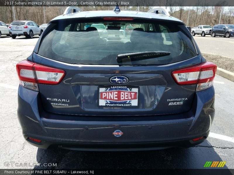 Carbide Gray Metallic / Black 2017 Subaru Impreza 2.0i Limited 5-Door