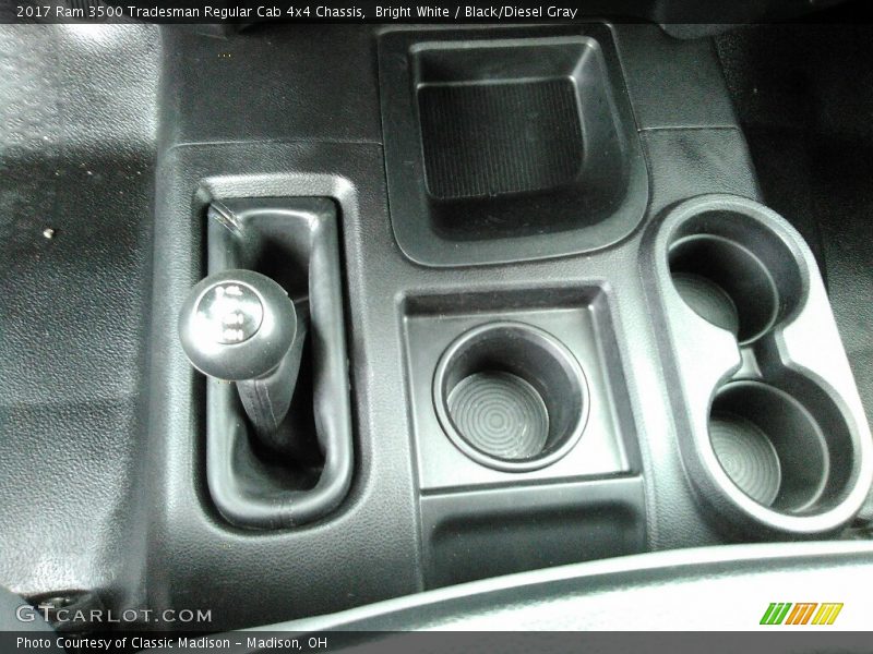 Bright White / Black/Diesel Gray 2017 Ram 3500 Tradesman Regular Cab 4x4 Chassis