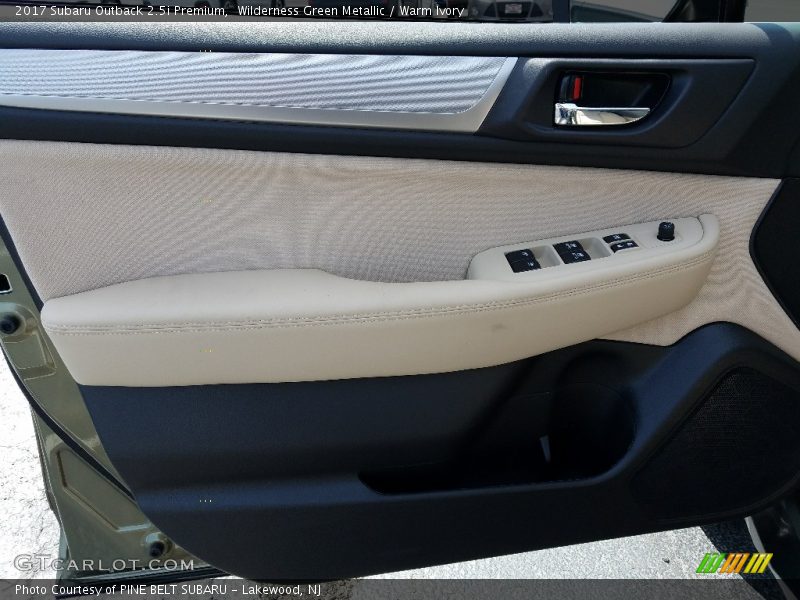 Wilderness Green Metallic / Warm Ivory 2017 Subaru Outback 2.5i Premium