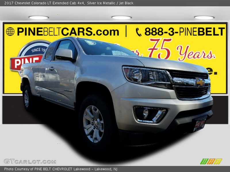 Silver Ice Metallic / Jet Black 2017 Chevrolet Colorado LT Extended Cab 4x4