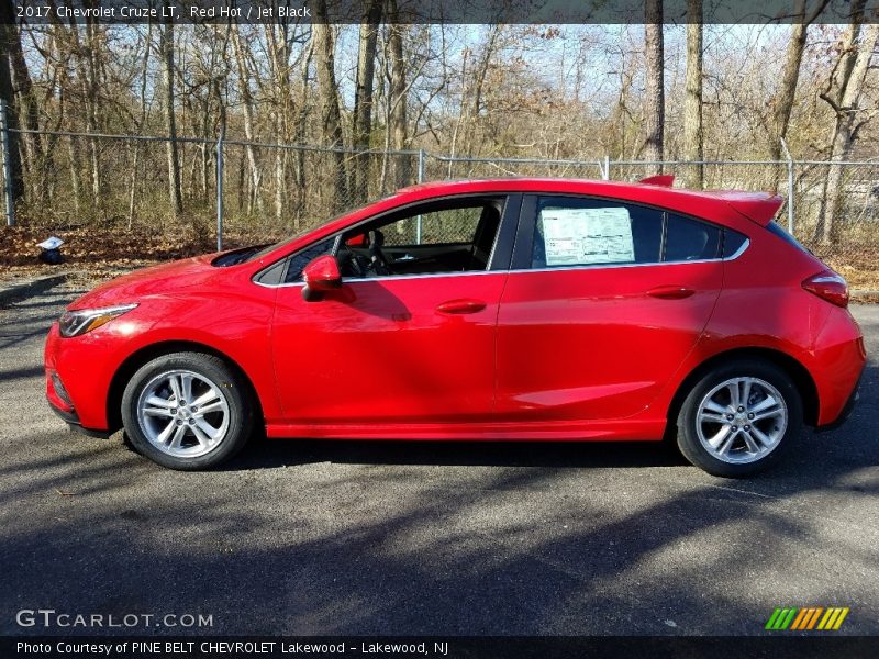 Red Hot / Jet Black 2017 Chevrolet Cruze LT