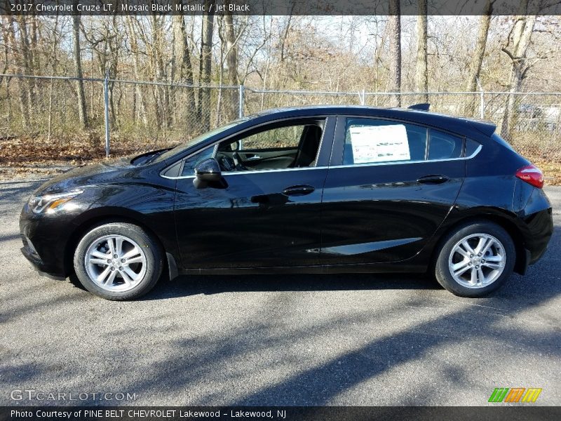 Mosaic Black Metallic / Jet Black 2017 Chevrolet Cruze LT