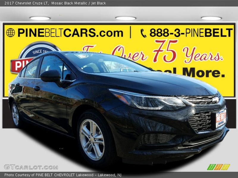 Mosaic Black Metallic / Jet Black 2017 Chevrolet Cruze LT