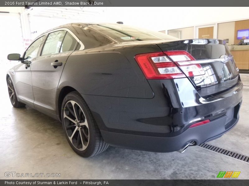 Shadow Black / Dune 2016 Ford Taurus Limited AWD