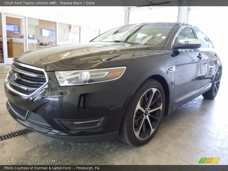 Shadow Black / Dune 2016 Ford Taurus Limited AWD