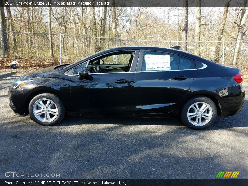 Mosaic Black Metallic / Jet Black 2017 Chevrolet Cruze LT