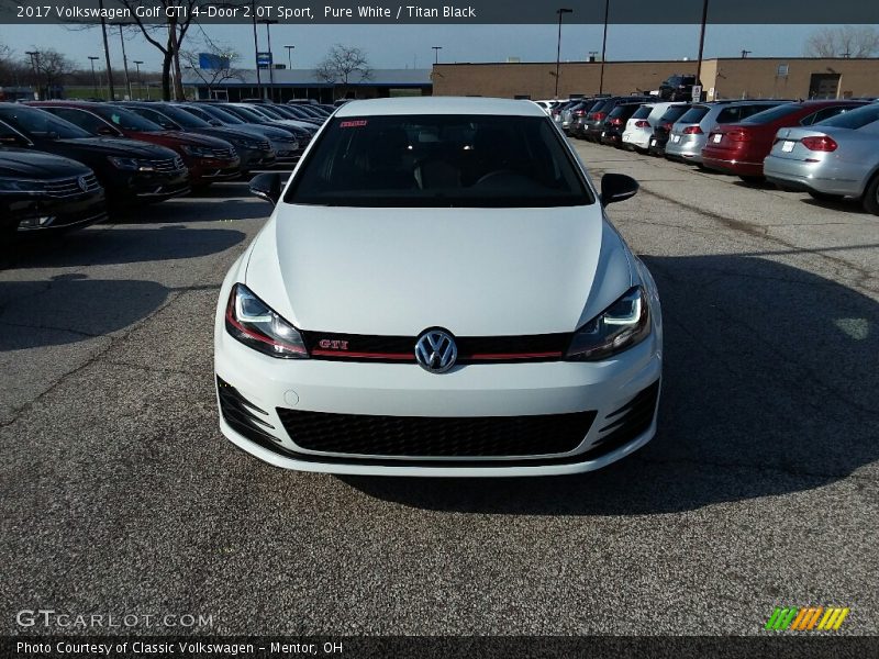 Pure White / Titan Black 2017 Volkswagen Golf GTI 4-Door 2.0T Sport