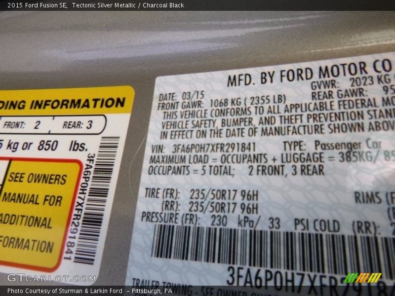 Tectonic Silver Metallic / Charcoal Black 2015 Ford Fusion SE