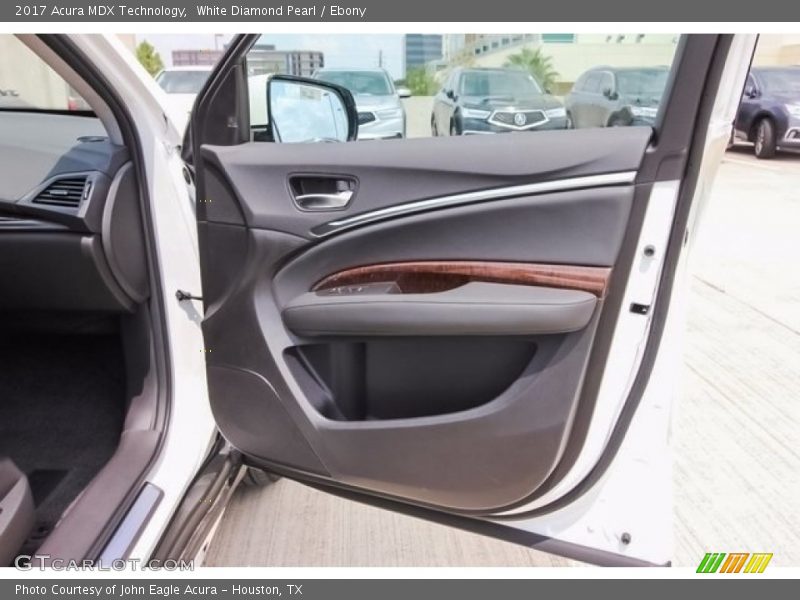 White Diamond Pearl / Ebony 2017 Acura MDX Technology