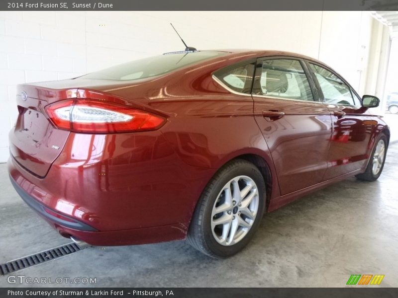 Sunset / Dune 2014 Ford Fusion SE