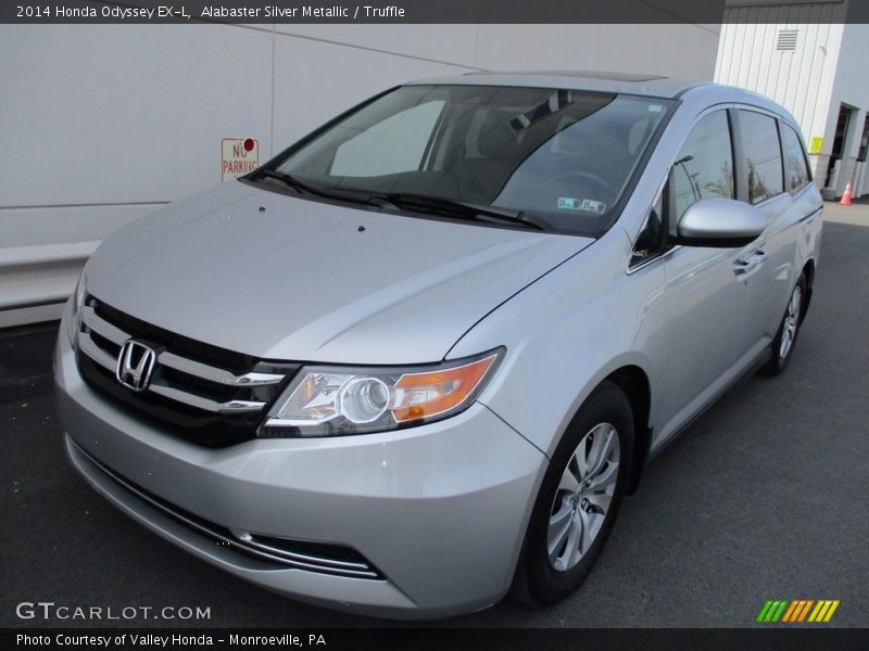 Front 3/4 View of 2014 Odyssey EX-L