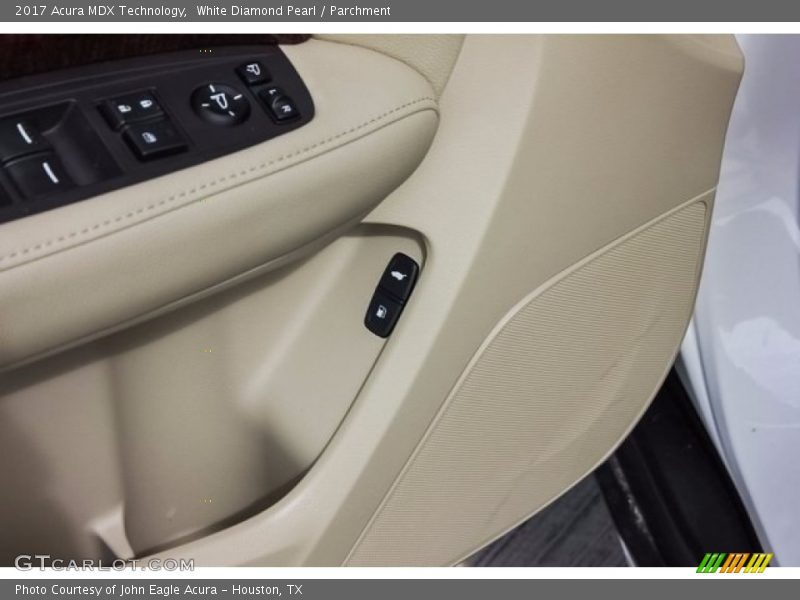 White Diamond Pearl / Parchment 2017 Acura MDX Technology