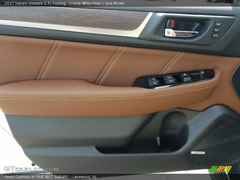 Crystal White Pearl / Java Brown 2017 Subaru Outback 2.5i Touring