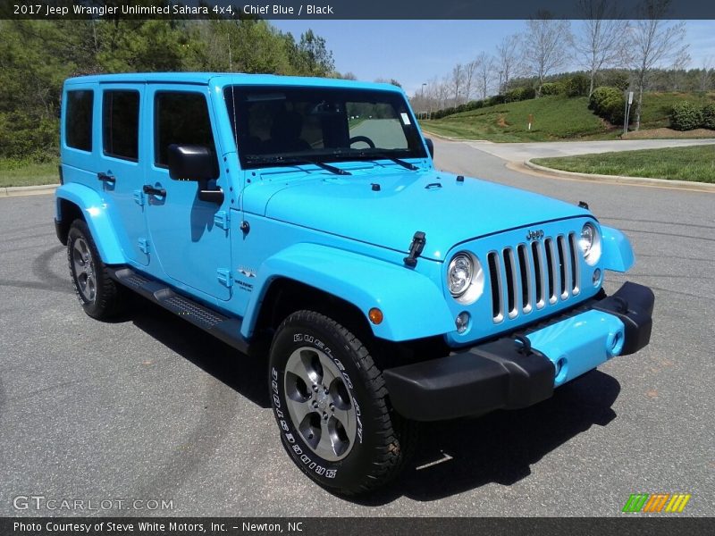 Front 3/4 View of 2017 Wrangler Unlimited Sahara 4x4