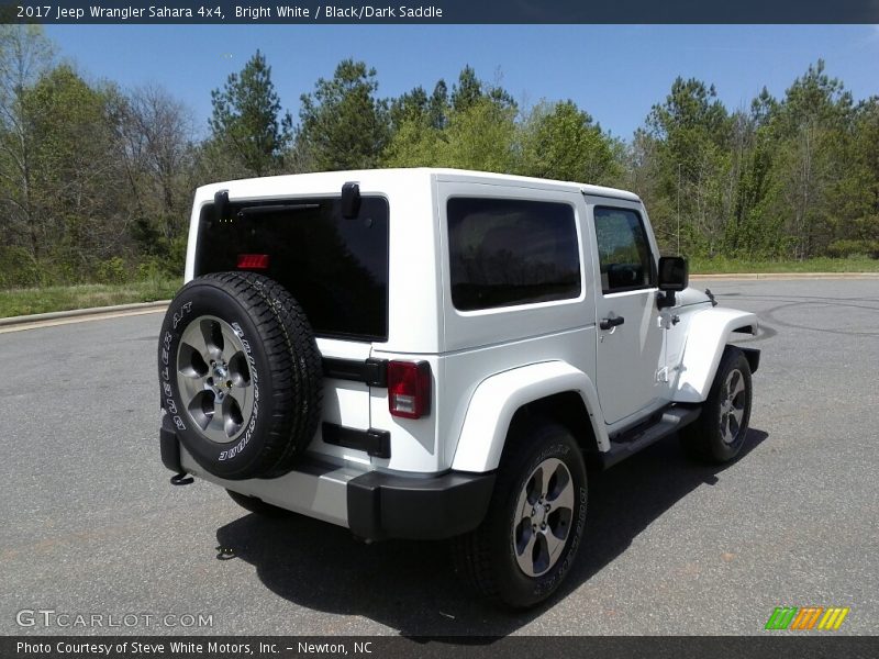 Bright White / Black/Dark Saddle 2017 Jeep Wrangler Sahara 4x4