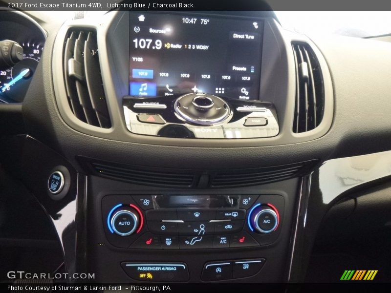 Lightning Blue / Charcoal Black 2017 Ford Escape Titanium 4WD