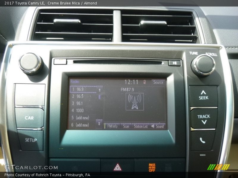 Creme Brulee Mica / Almond 2017 Toyota Camry LE