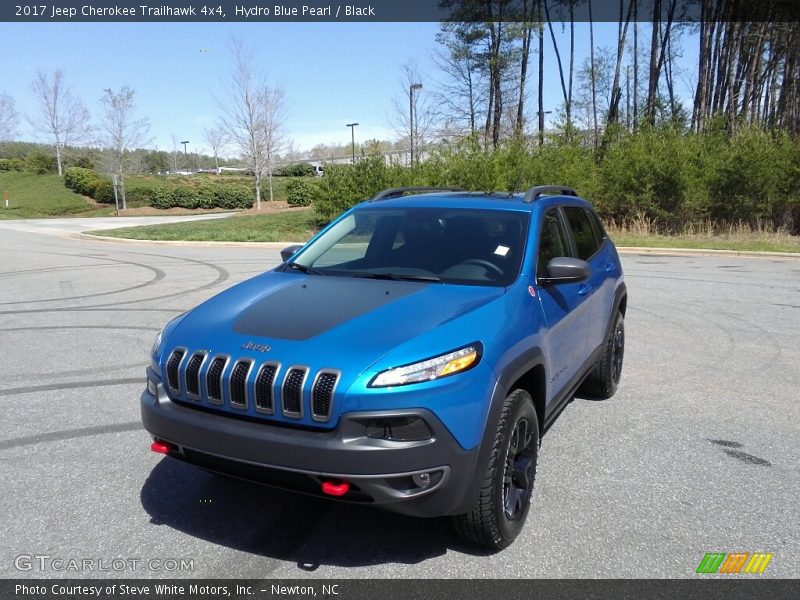 Hydro Blue Pearl / Black 2017 Jeep Cherokee Trailhawk 4x4