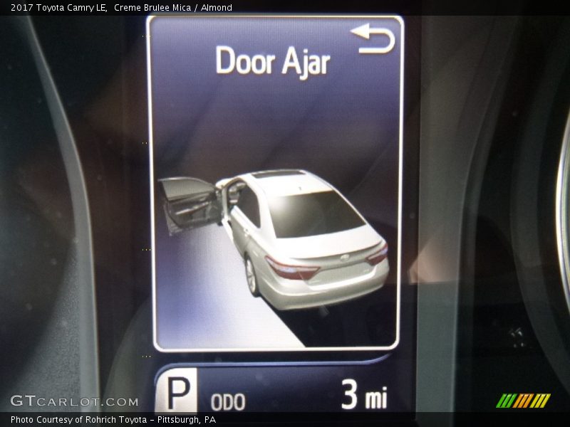 Creme Brulee Mica / Almond 2017 Toyota Camry LE
