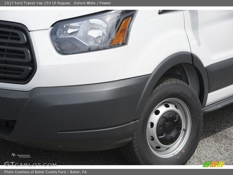Oxford White / Pewter 2017 Ford Transit Van 250 LR Regular